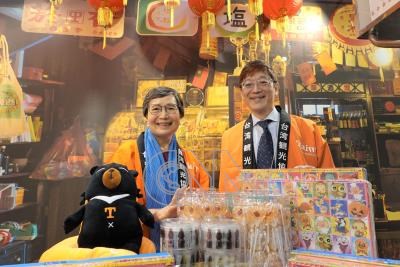 日本旅展登場  葉菊蘭在台灣館熱情叫賣
