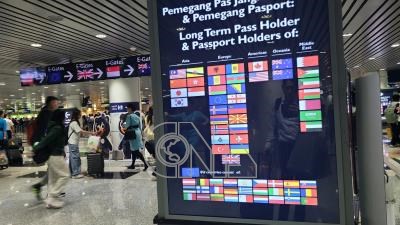 20260501012700