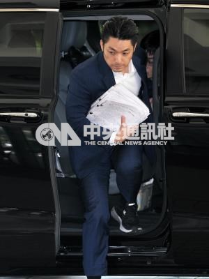 20260831012300