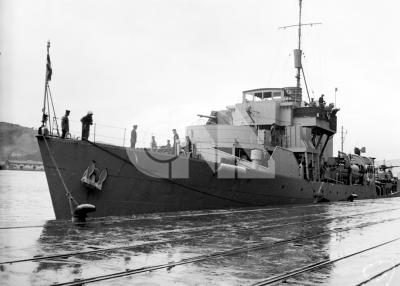 泰國軍艦「般康」號由韓境駛返泰國途經基隆| 政治 | 中央社影像空間