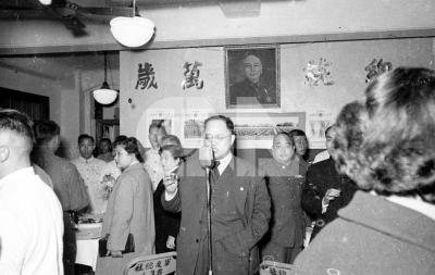 軍友社歡送首批反共義士六十三人入營| 政治 | 中央社影像空間